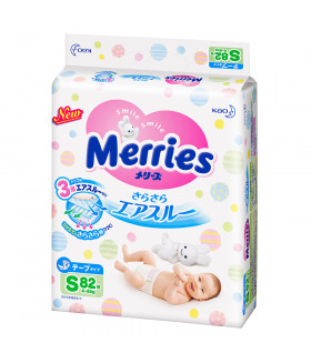 Merries Baby Diapers Small size. (4-8kg) (9-18lbs) 82 count.